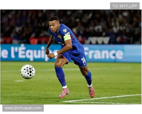 《变阵法国战冰岛首发曝光：曝光：新核奥利塞领军，姆巴佩高挂免战牌》